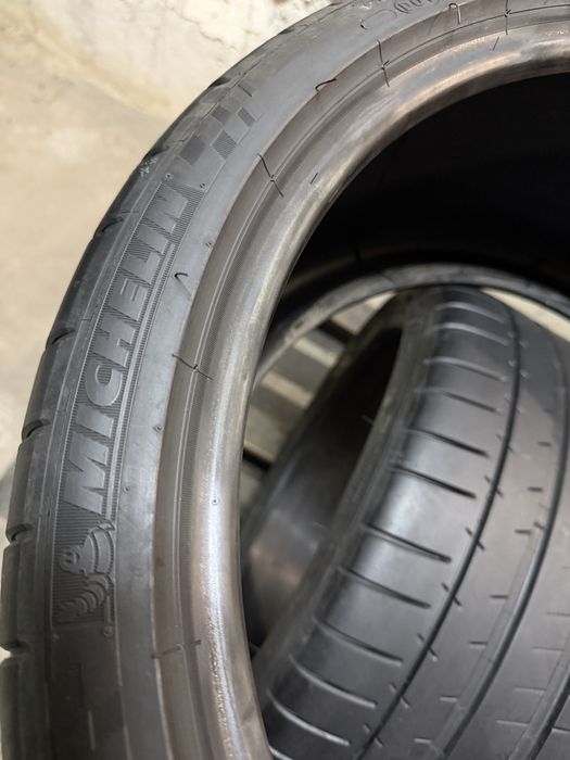 285/30/19 Michelin 2бр дот21