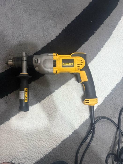 Vând rotopercutor dewalt