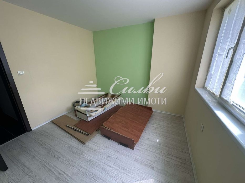 Продава се Тристаен апартамент в Търговище, Център - 83 кв.м за 1579 €/кв.м - Снимка #3