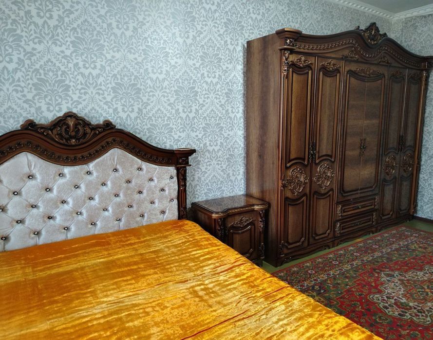 Продается квартира в Янгиюле (Гульбахор)