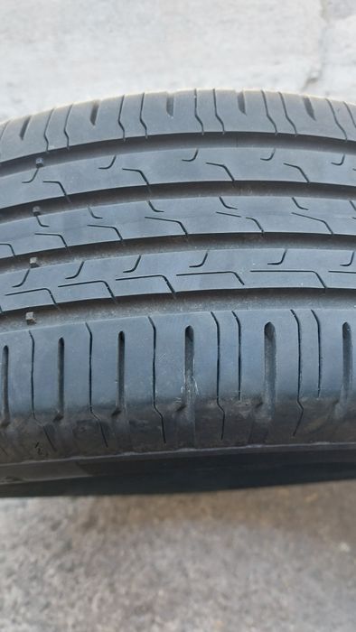 Летни гуми 205/65/15 Continental EcoContact 6 4 броя
