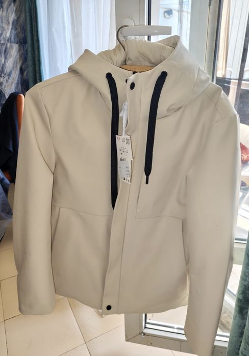 Зара Zara  Technikal hooded jasket