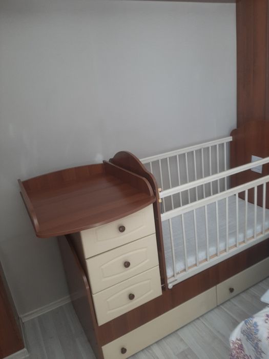 Продам детскую кровать трансформер 3 в 1