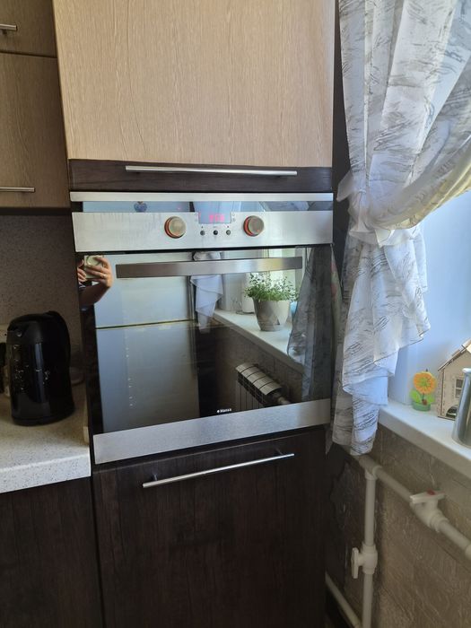 Продается кухня с встроенной техникой