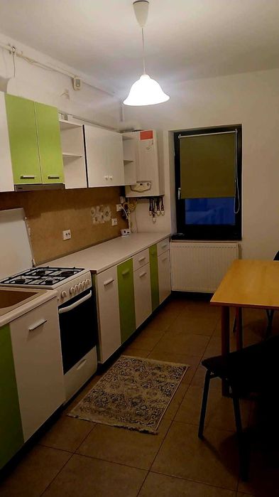 Apartament 2 camere de închiriat