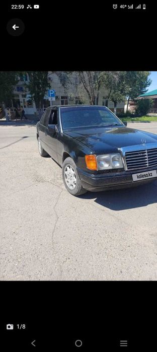 Продам машину Мерседес Е 124