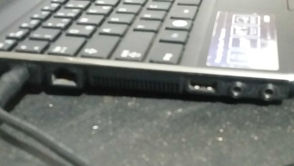 vind leptop samsung 10 inci np n 220