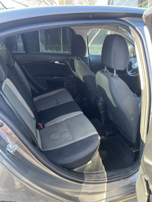 Fiat Tipo 1.6 E-torQ evo, Cutie automata, GPL