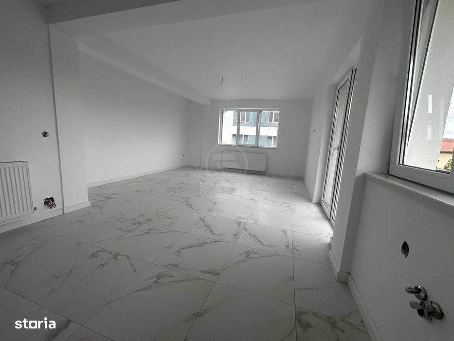 Apartament 2 camere semidecomandat zona Tineretului
