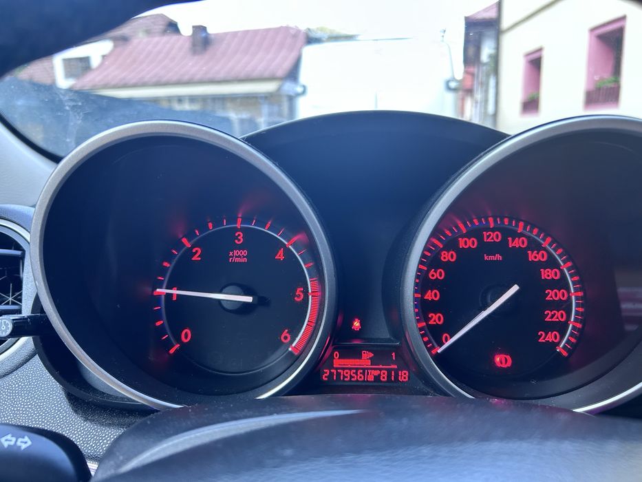 Mazda 3 2011 manuala urgent