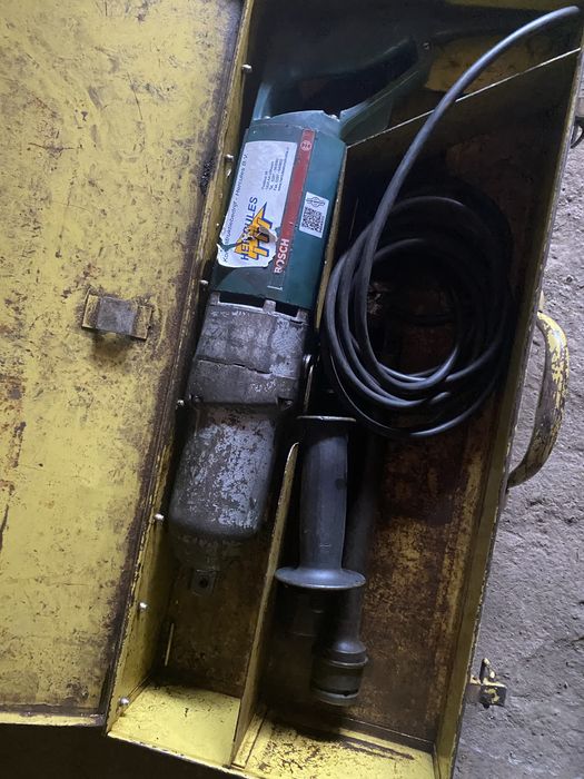 Cheie cu impact electrica si pneumatica