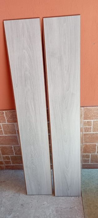 Vând parchet nou, 6 cutii