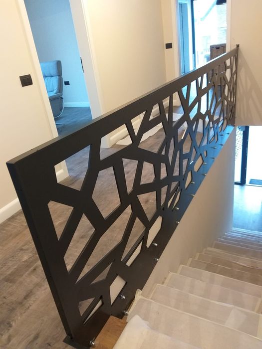 Confecții metalice & inox -porți,garduri,balustrade