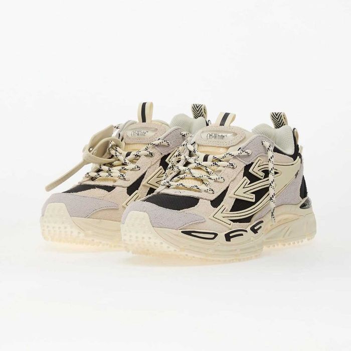 Off-White - Be Right Back (36-45)