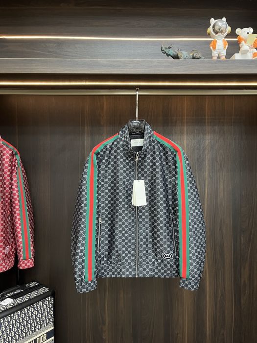 Geaca Gucci , calitate premium , pe comanda , noua , M