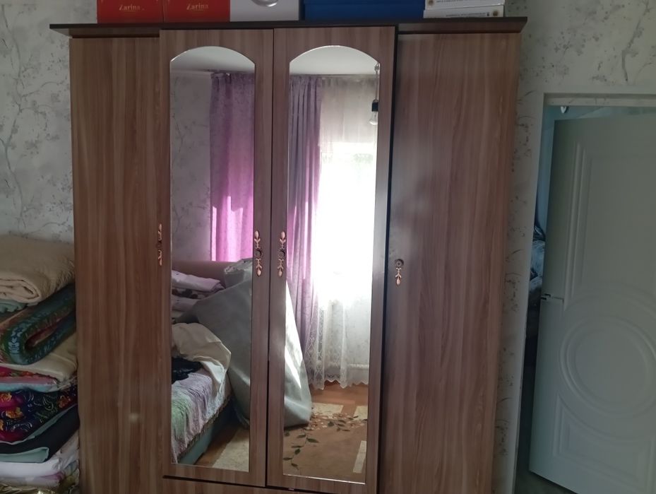 Шифоньер сатылады