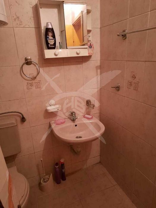 Дава се под наем Четиристаен апартамент в Варна, Колхозен пазар - 90 кв.м за 600 € - Снимка #8