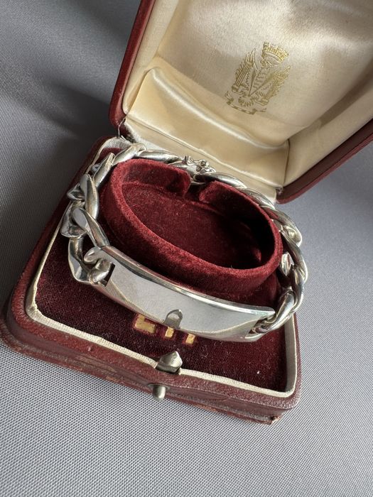 Bratara masiva din argint