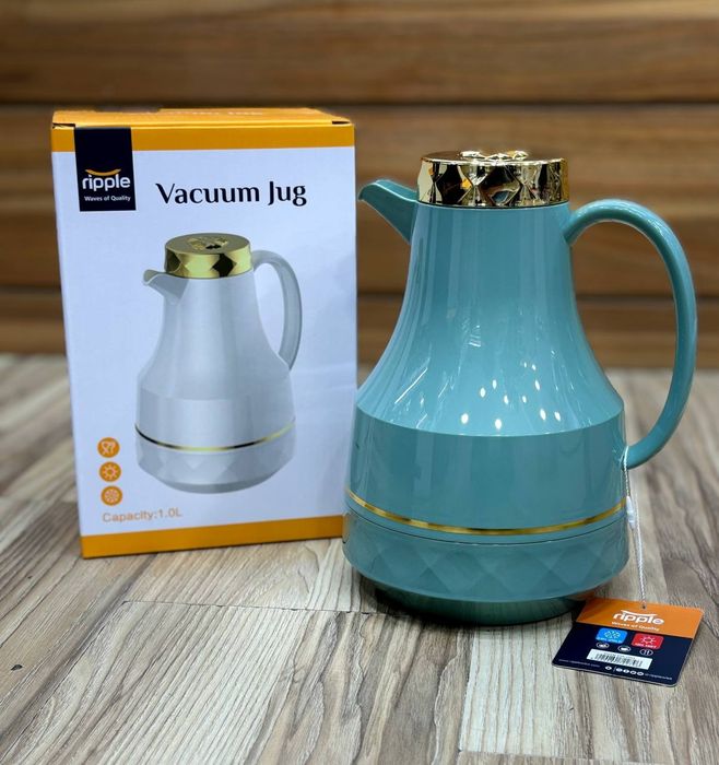 Термос-кувшин Ripple 1.0L

• Двойные вакуумные стенки сохраняют тепло