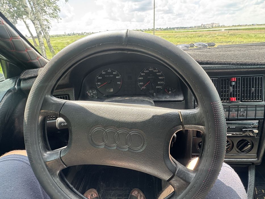 Продам Audi 80 B4 2 литра моно