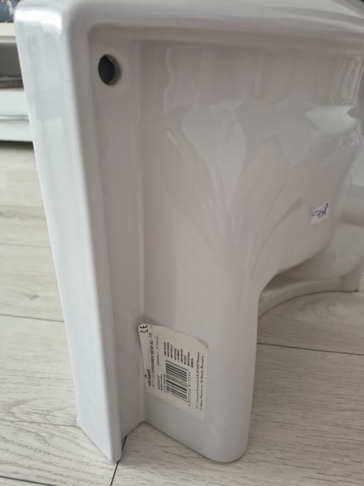 Lavoar Cersanit nou 50 cm lățime cu 38 cm lungime