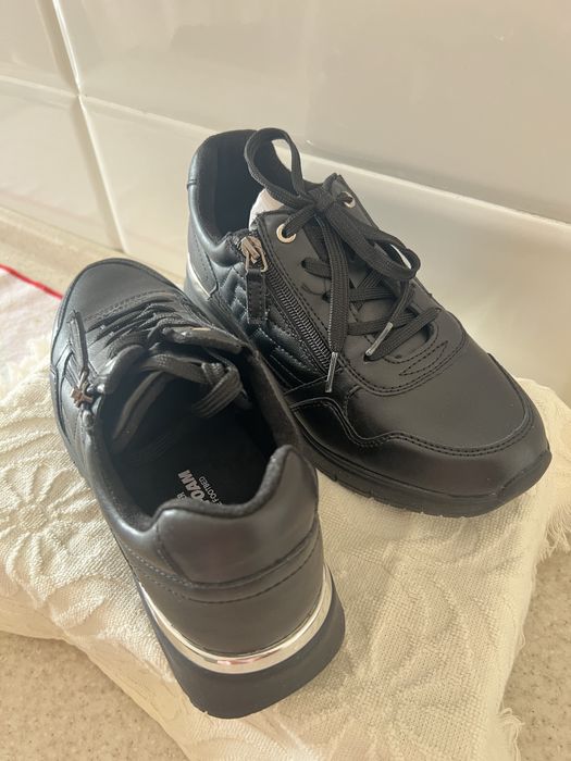 продам новые ботинки