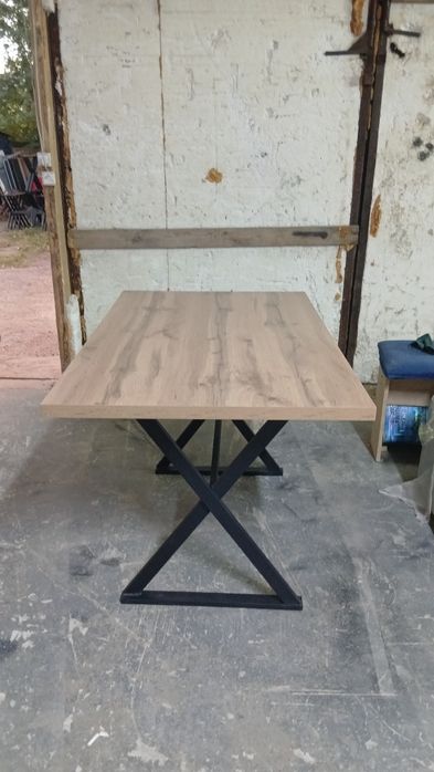 Стол для кафе и ресторанов