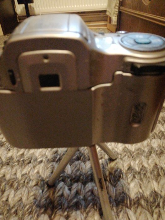 Vând aparat foto Olympus