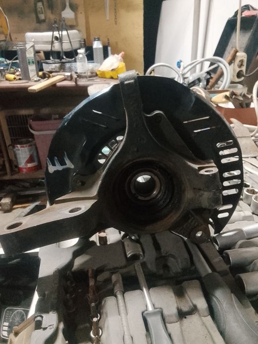 ступица передняя правая