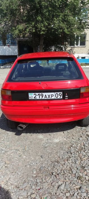 Продам машину Opel Astra F