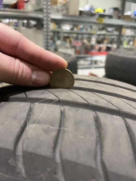 Anvelope de iarna 185/65/15 si 215/55/17 all season