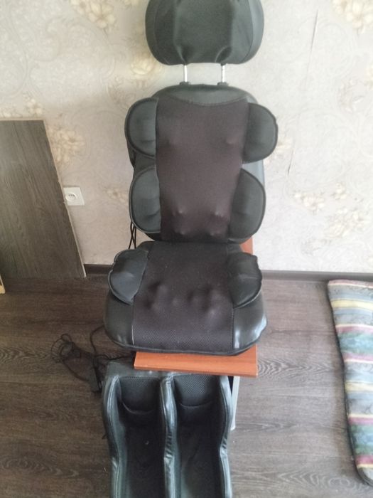 Продам кресло массажер