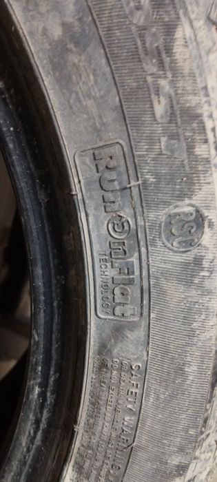 Продам резину 225/50/17