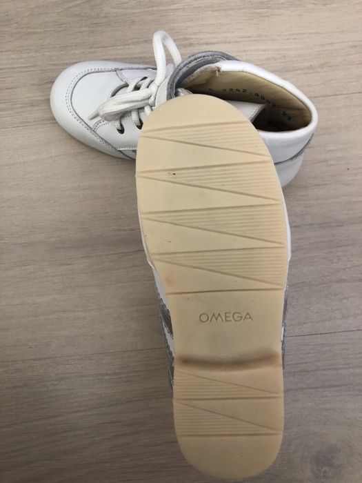 Vand pantofi piele(29) noi superbi.