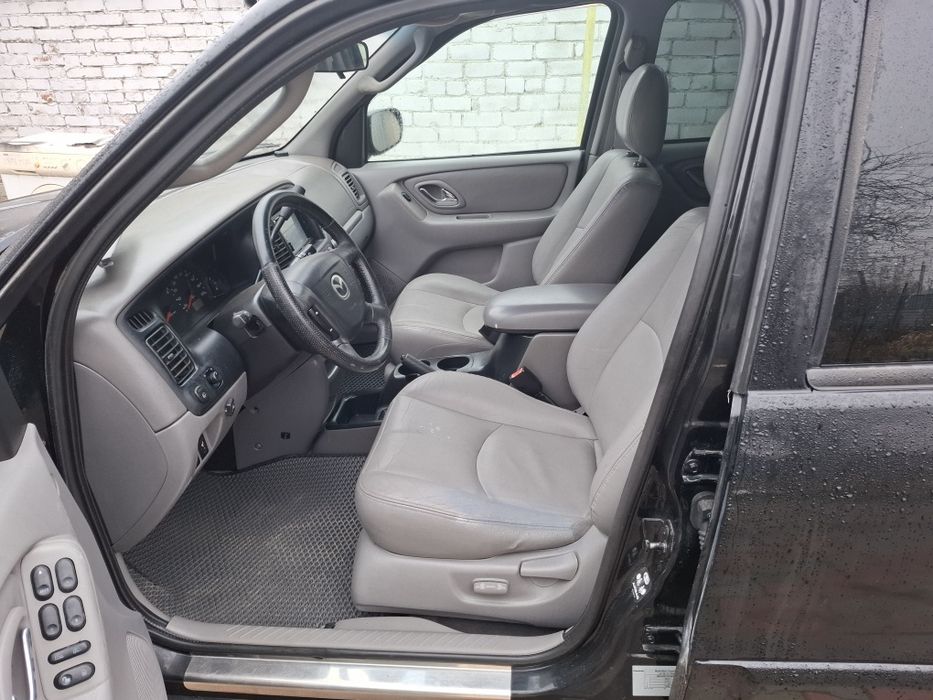 Mazda tribute 3.0