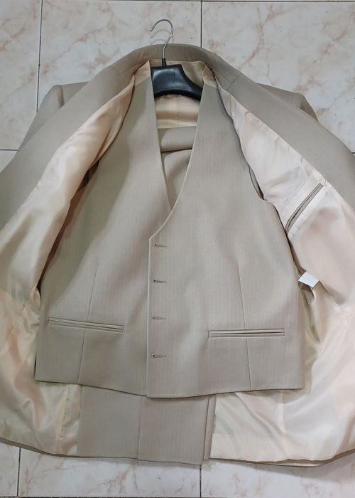 Costum barbati clasic, elegant, mărime mare