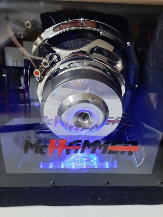 Subwoofer Magnat Mchammer