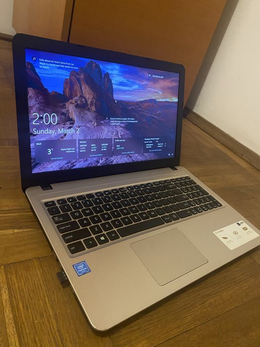 Notebook Asus X540U