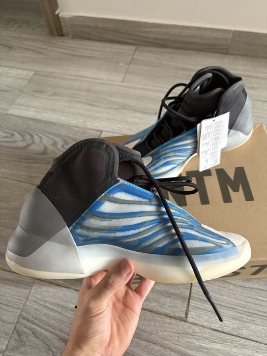 Adidas Yeezy qntm