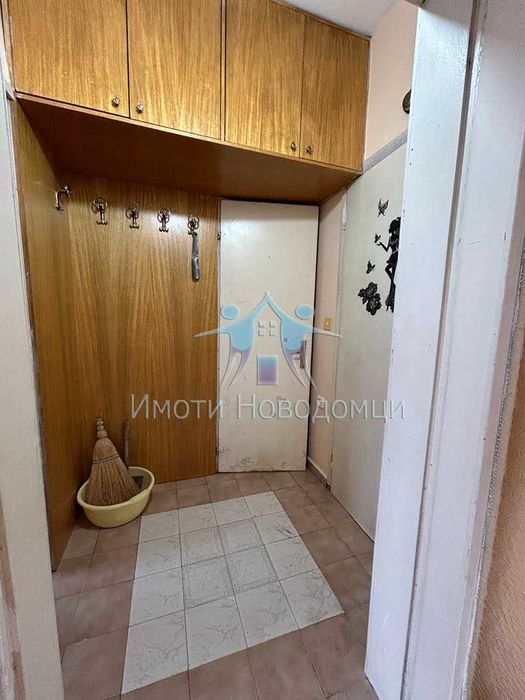 Продава се Едностаен апартамент в Шумен, Пазара - 40 кв.м за 1275 €/кв.м - Снимка #2