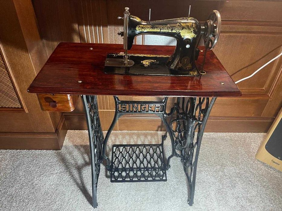 Швейная машинка SINGER