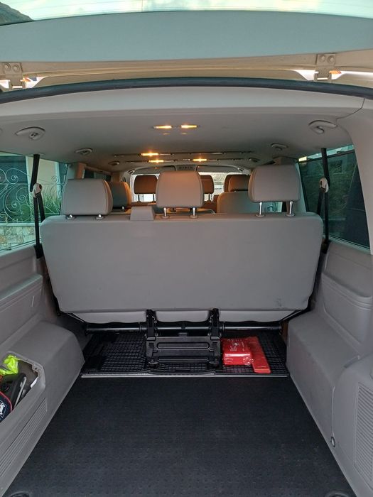 Vând Volkswagen Caravele