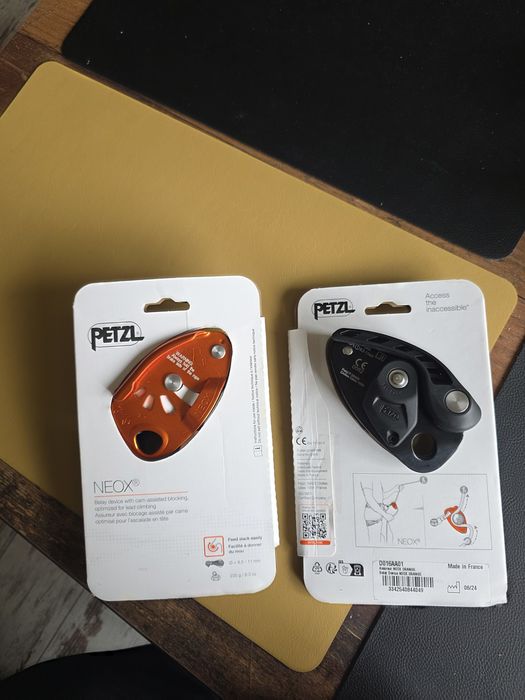 Petzl GriGri Neox - Осигурително устройство