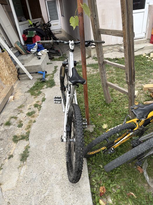 Canyon DH / Enduro Full Suspension – stare bună