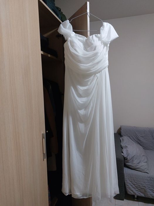 Rochie alba mireasa