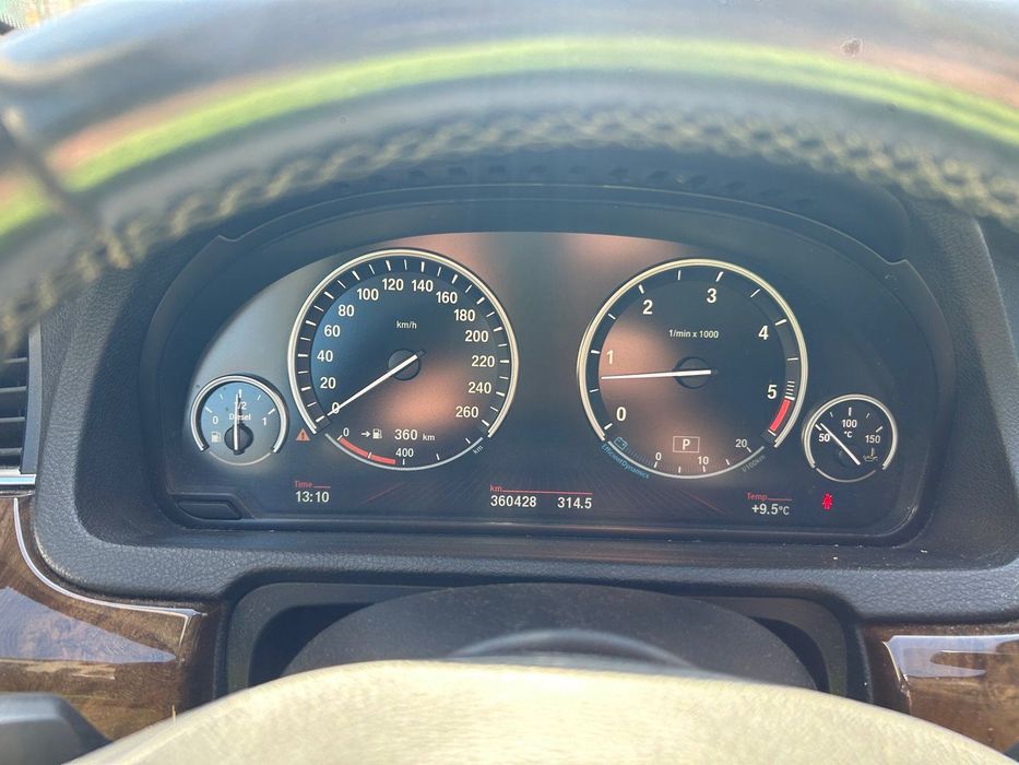 BMW GT 535 автомобил