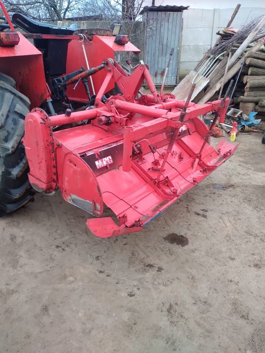 Freza mitubisi. Masa de lucru.1.60..