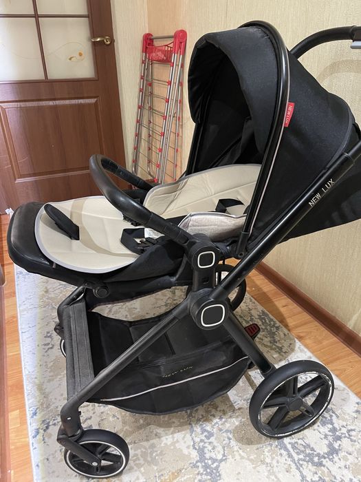 Продам коляску New Lux