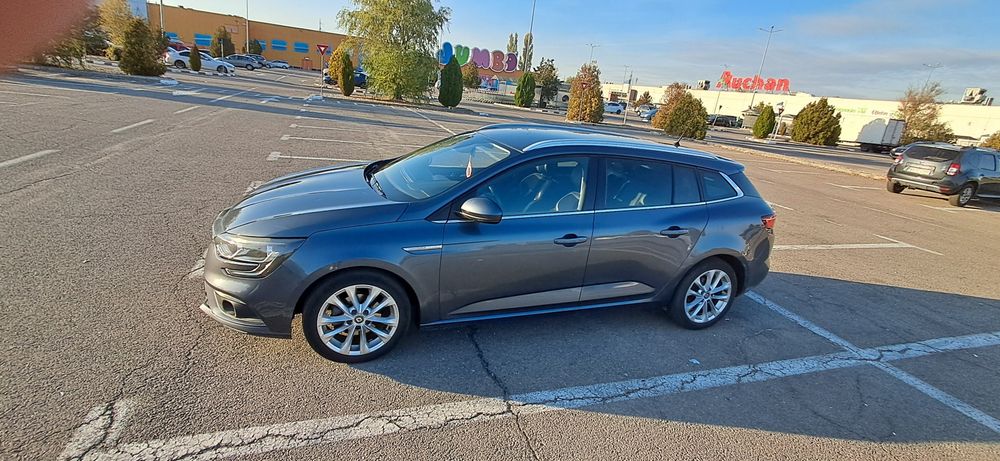 RENAULT Megane 2017 — imagine 2