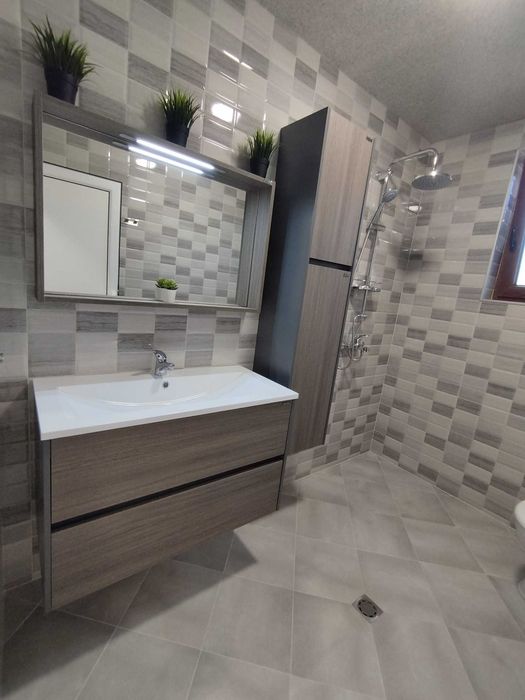 Дава се под наем Къща в с. Драгичево, Област Перник - 194 кв.м за 1020 € - Снимка #7